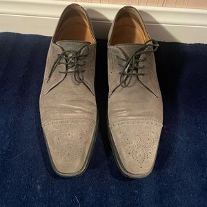 Men’s shoes